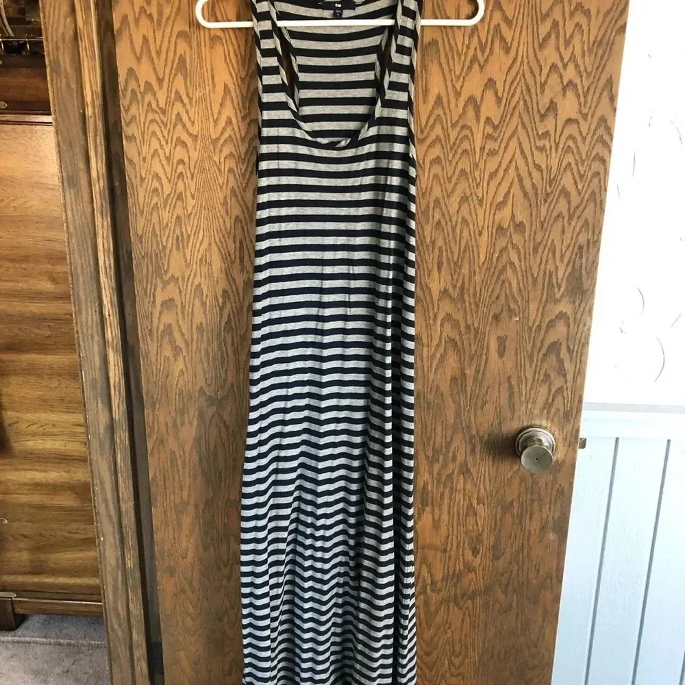 Gap Navy & Gray‎ Stripped Dress s